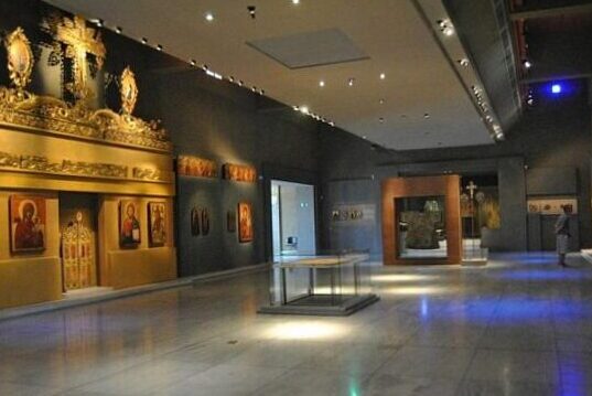 How to discover the treasures of Byzantine art online?